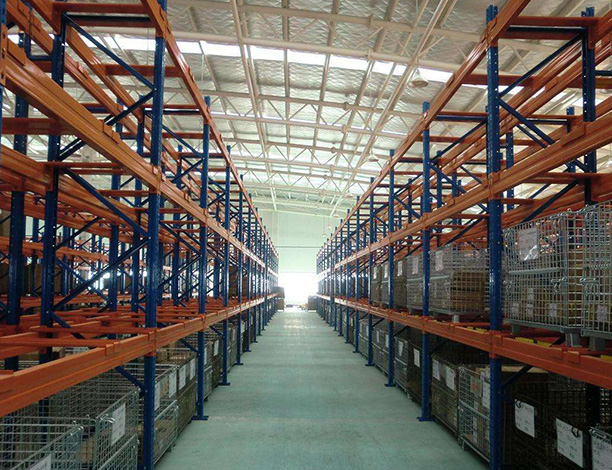 杭州某電子廠倉庫